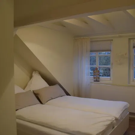 Landgasthof Huettenschenke ホテル Kirchen