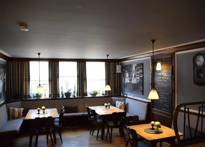 Landgasthof Huettenschenke * Kirchen (Rhineland-Palatinate)